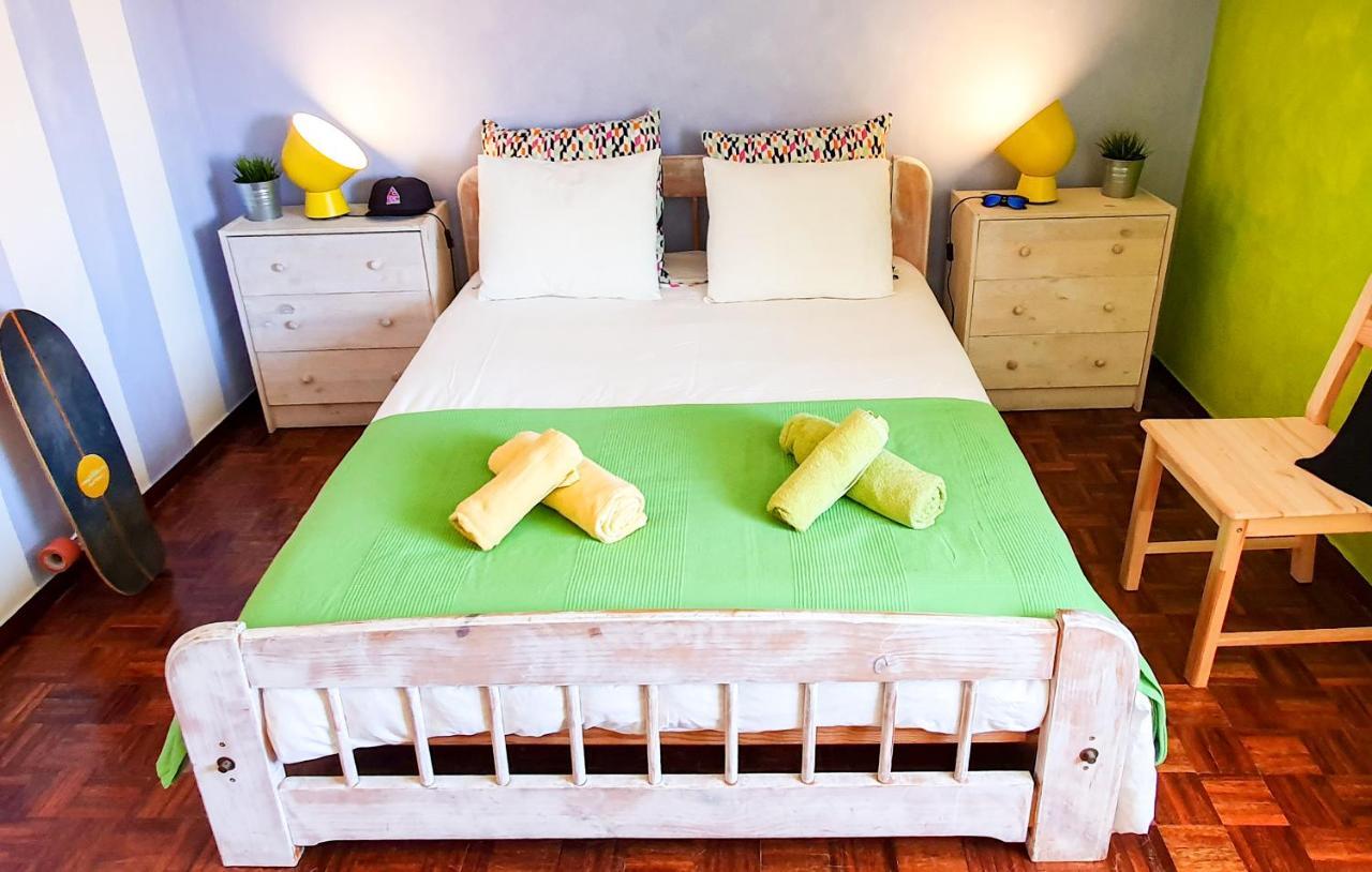 Ericeira Surf Camp Hostel Bagian luar foto