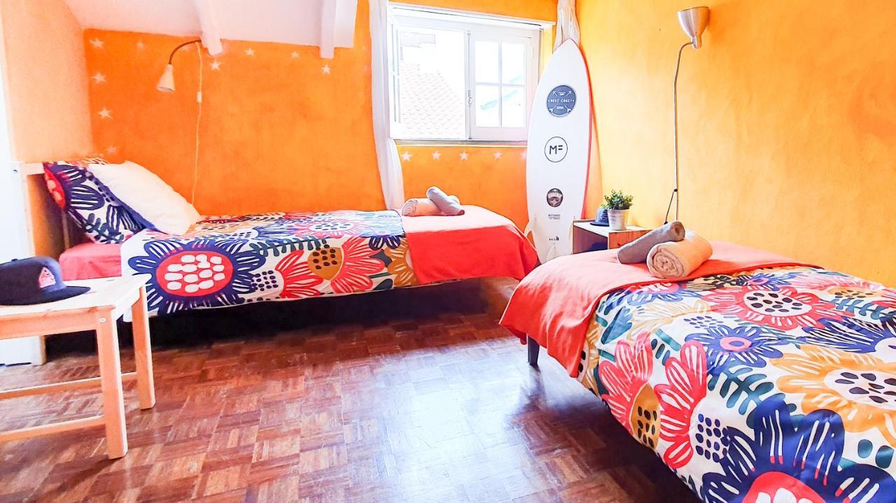 Ericeira Surf Camp Hostel Bagian luar foto